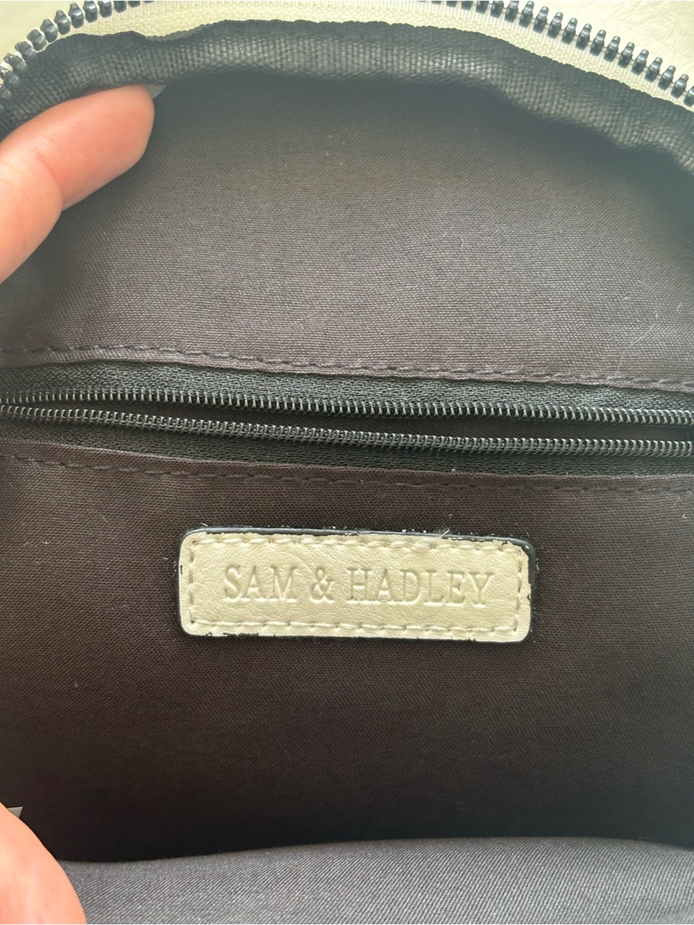 Sam & Hadley White Vegan Leather Studded Sling Bag - Picture 8 of 8
